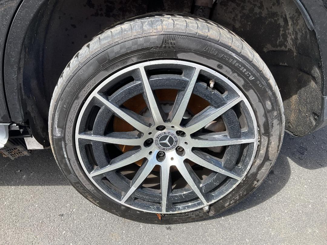 Photo '13' of Mercedes-Benz EQC 400 4Matic Photo '13' of Mercedes-Benz EQC 400 4Matic