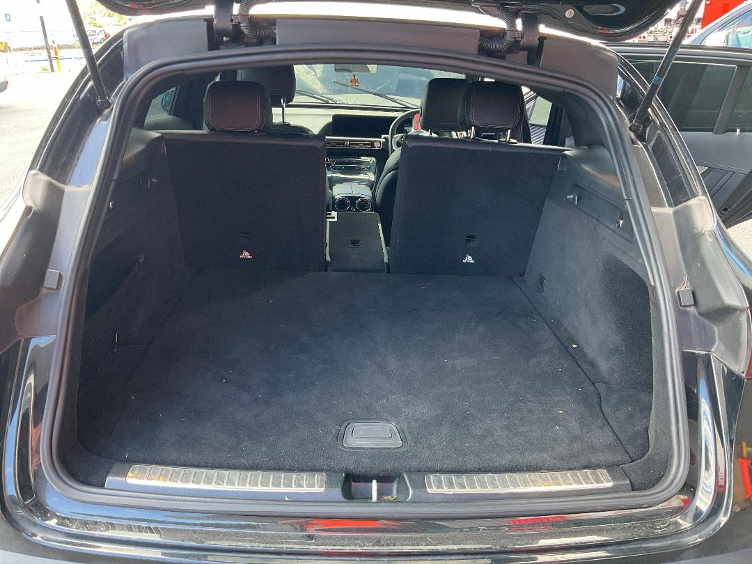 Photo '25' of Mercedes-Benz EQC 400 4Matic Photo '25' of Mercedes-Benz EQC 400 4Matic