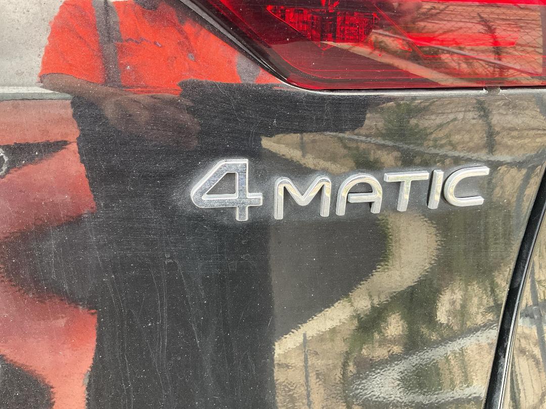 Photo '28' of Mercedes-Benz EQC 400 4Matic Photo '28' of Mercedes-Benz EQC 400 4Matic