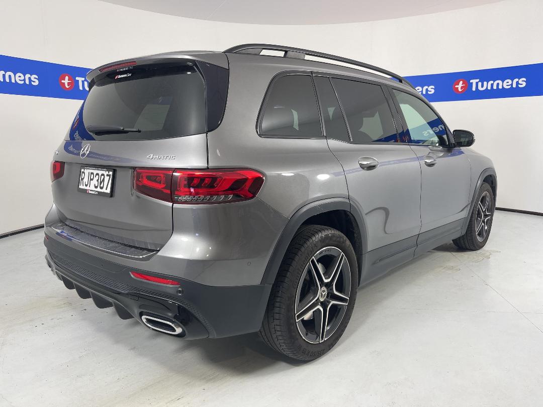 Photo '7' of Mercedes-Benz GLB Photo '7' of Mercedes-Benz GLB