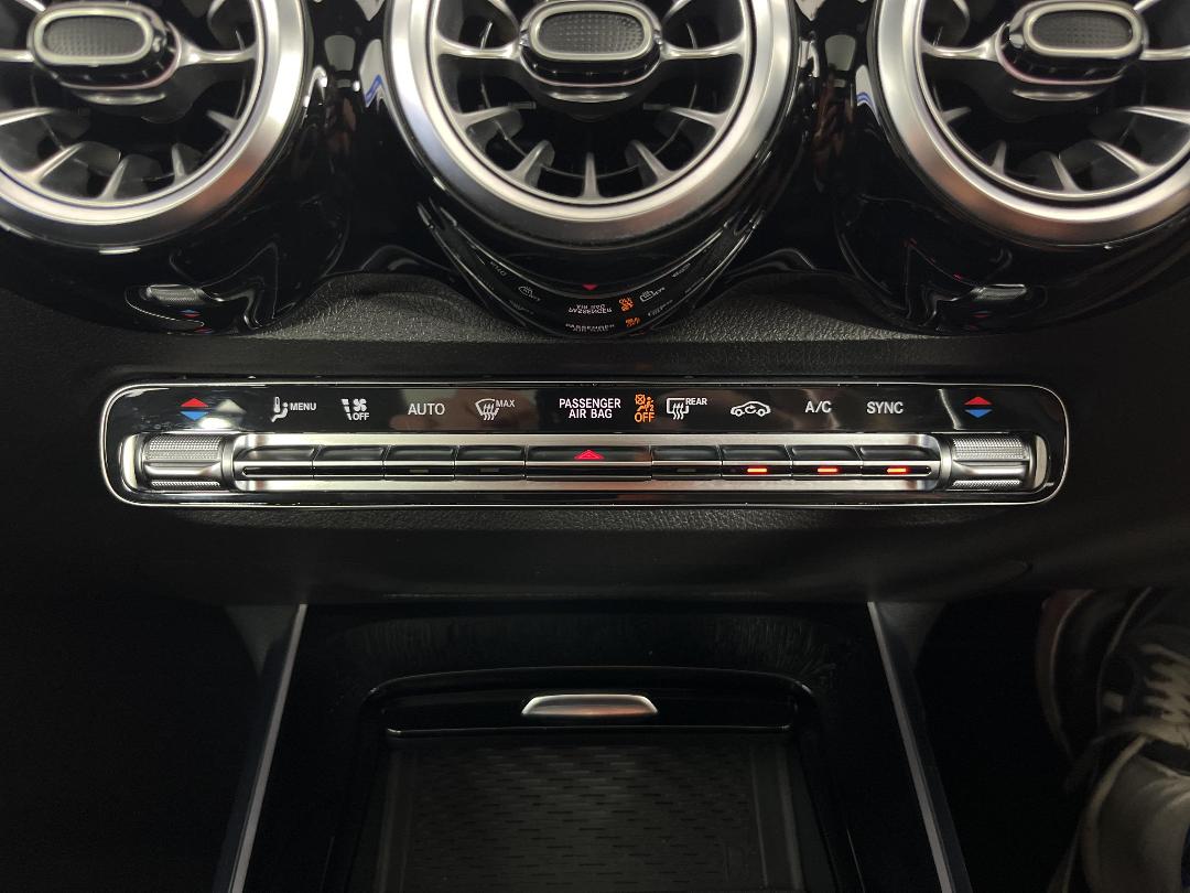 Photo '31' of Mercedes-Benz GLB Photo '31' of Mercedes-Benz GLB