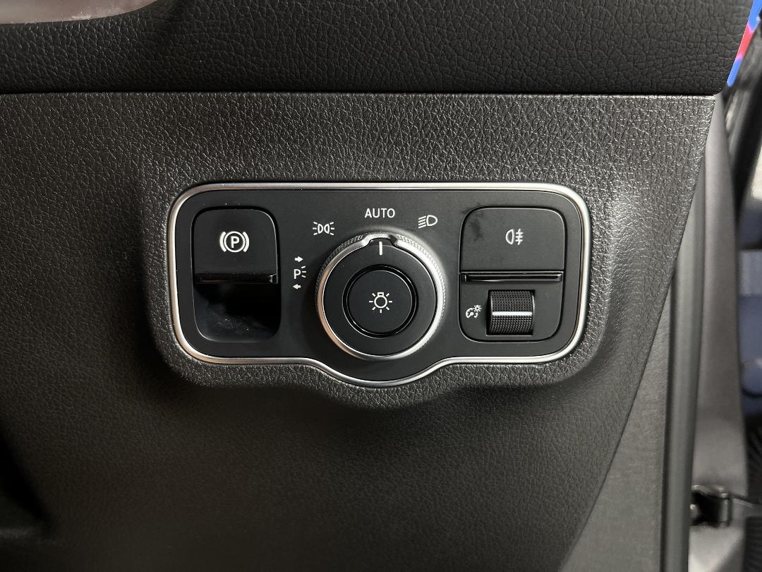 Photo '34' of Mercedes-Benz GLB Photo '34' of Mercedes-Benz GLB