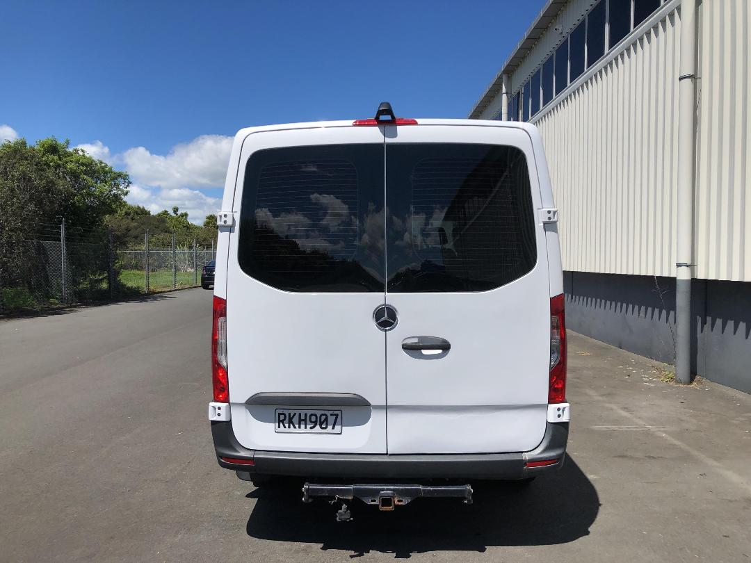 Photo '5' of Mercedes-Benz Sprinter 314 MWB Minibus ACC