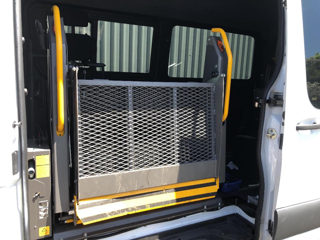 Photo '17' of Mercedes-Benz Sprinter 314 MWB Minibus ACC