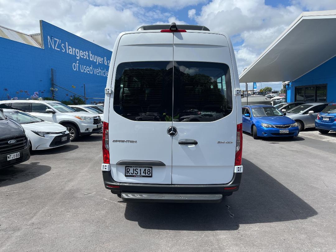 Photo '6' of Mercedes-Benz Sprinter Photo '6' of Mercedes-Benz Sprinter