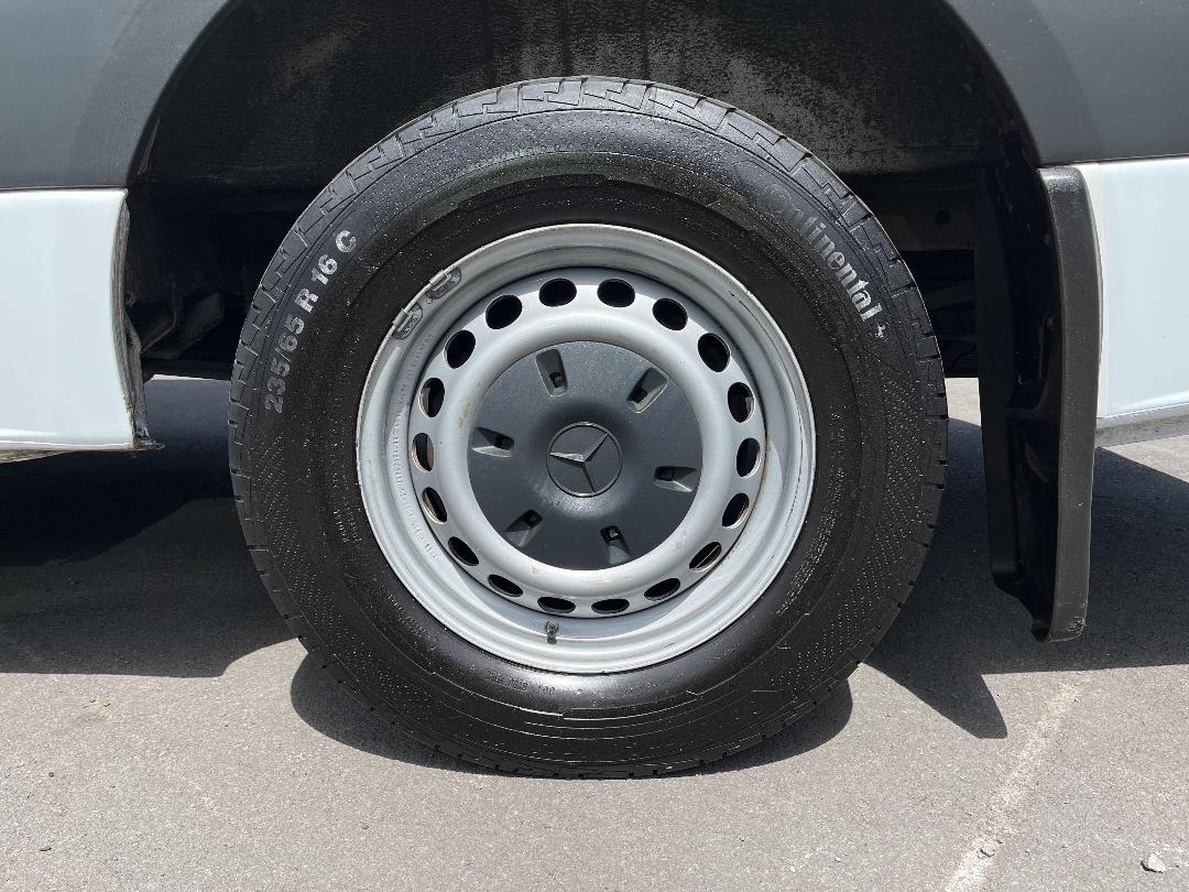 Photo '11' of Mercedes-Benz Sprinter Photo '11' of Mercedes-Benz Sprinter