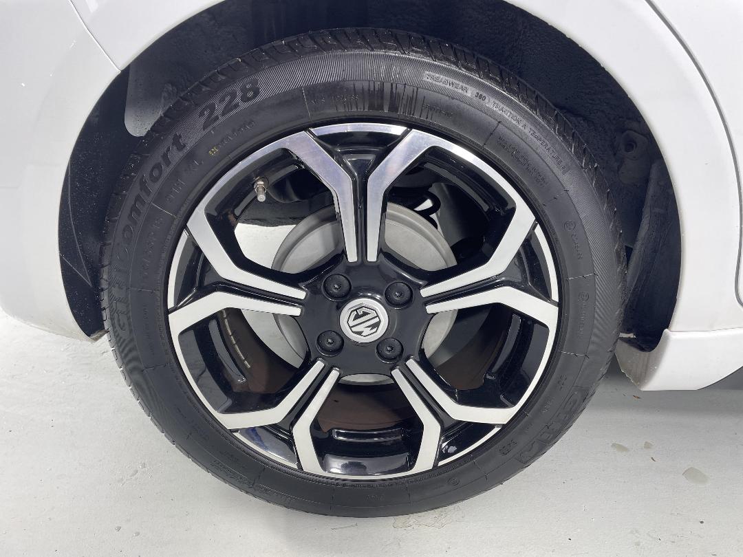 Photo '12' of MG 3 Photo '12' of MG 3