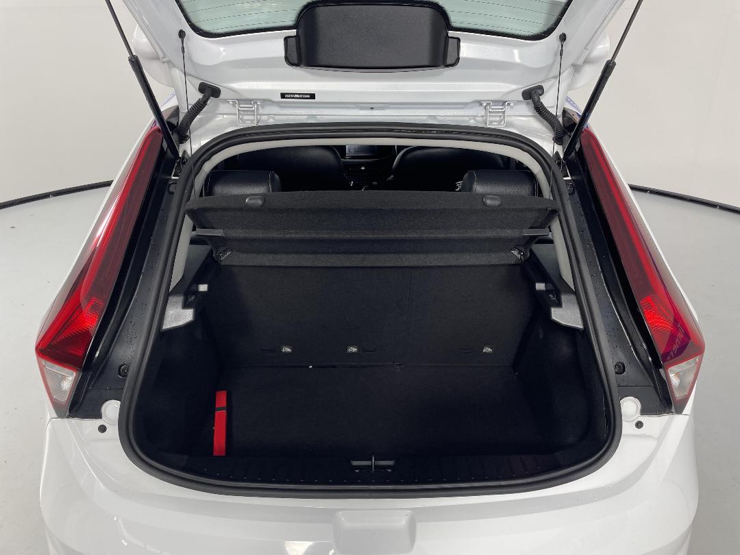 Photo '14' of MG 3 Photo '14' of MG 3