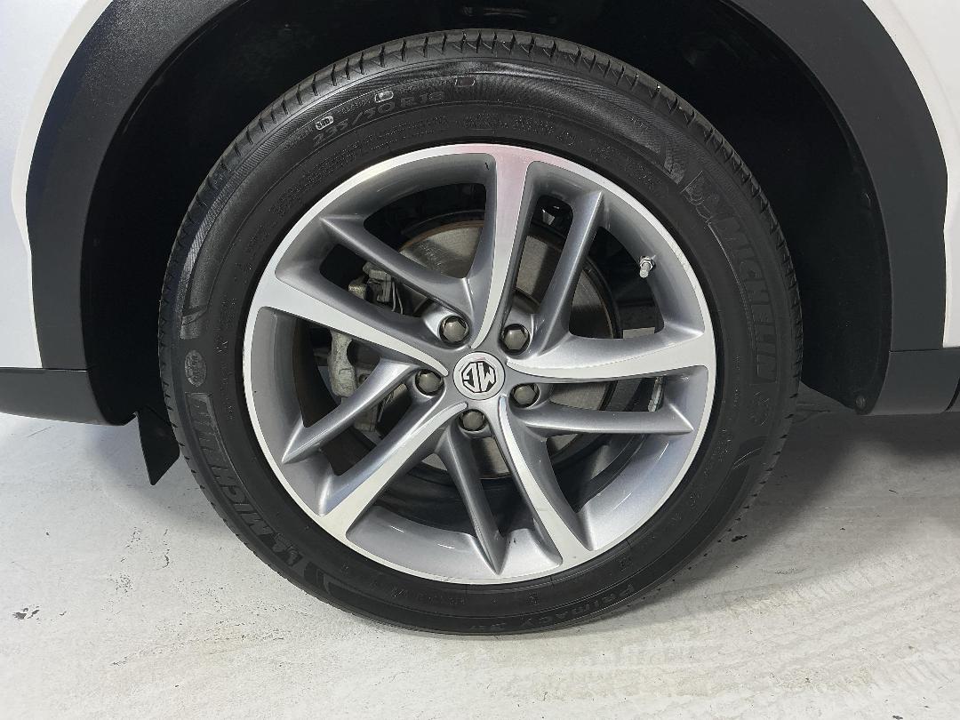 Photo '10' of MG HS Photo '10' of MG HS