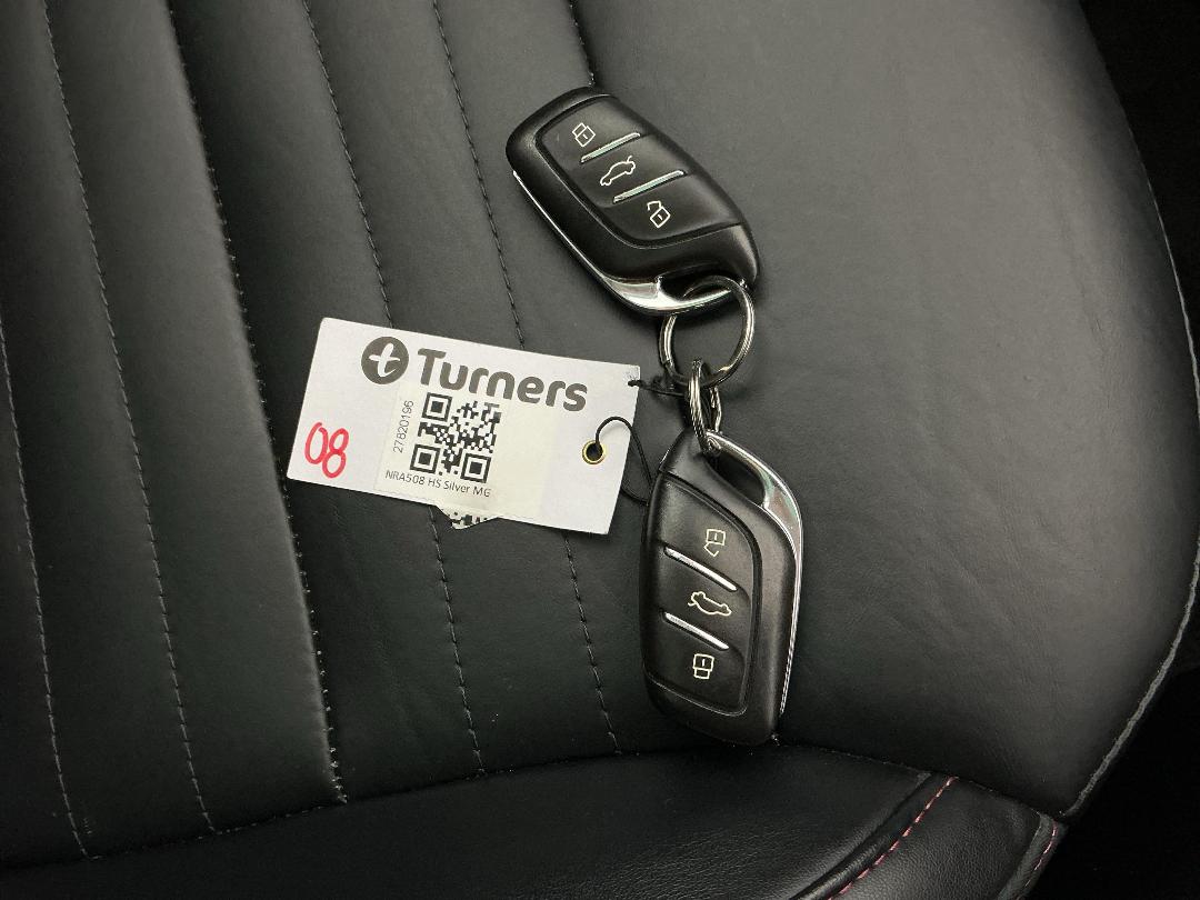 Photo '22' of MG HS Photo '22' of MG HS