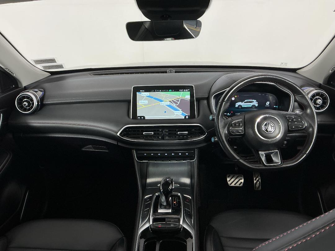 Photo '17' of MG HS Photo '17' of MG HS