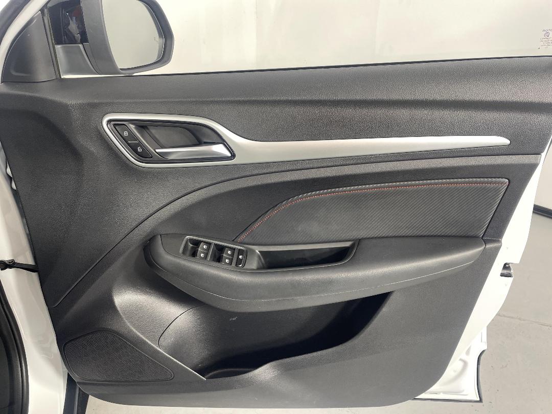 Photo '15' of MG ZS Photo '15' of MG ZS