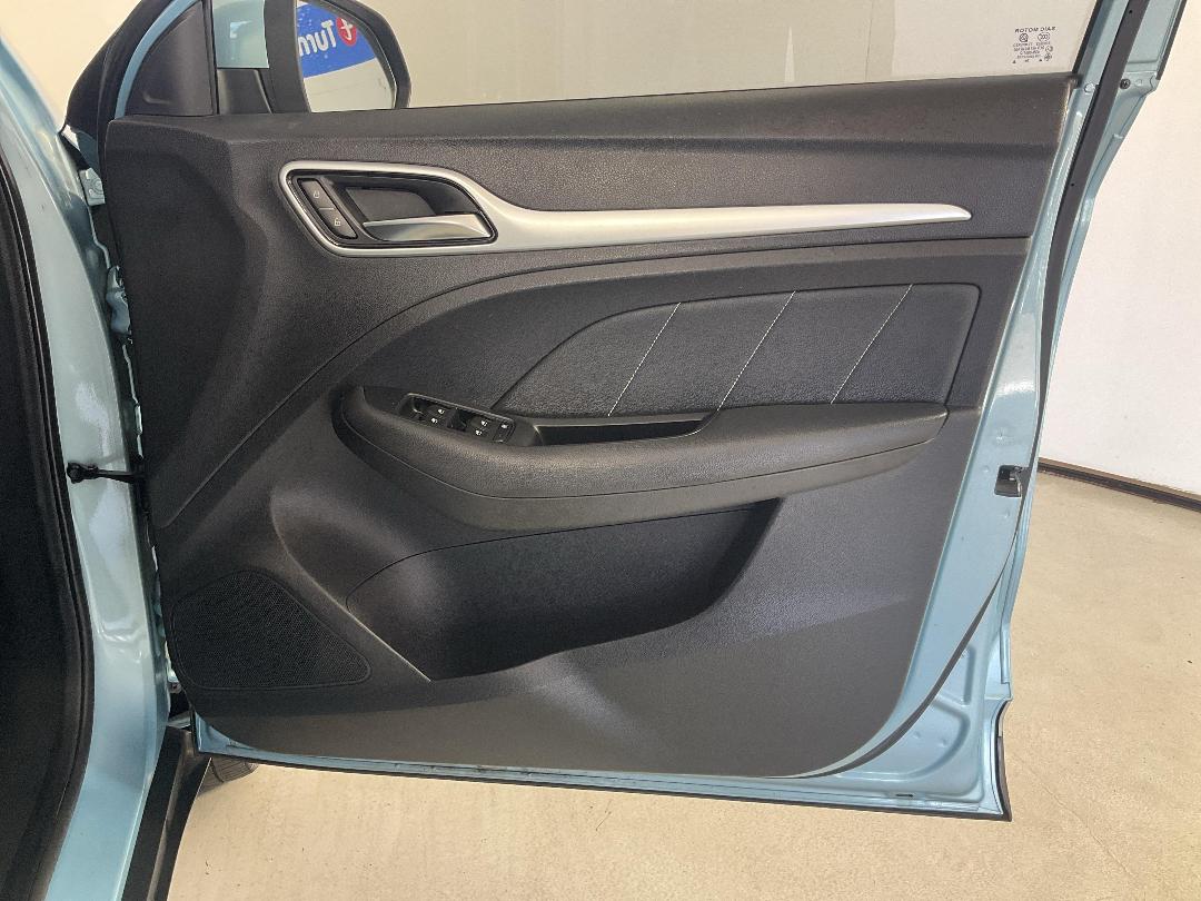 Photo '15' of MG ZS Photo '15' of MG ZS