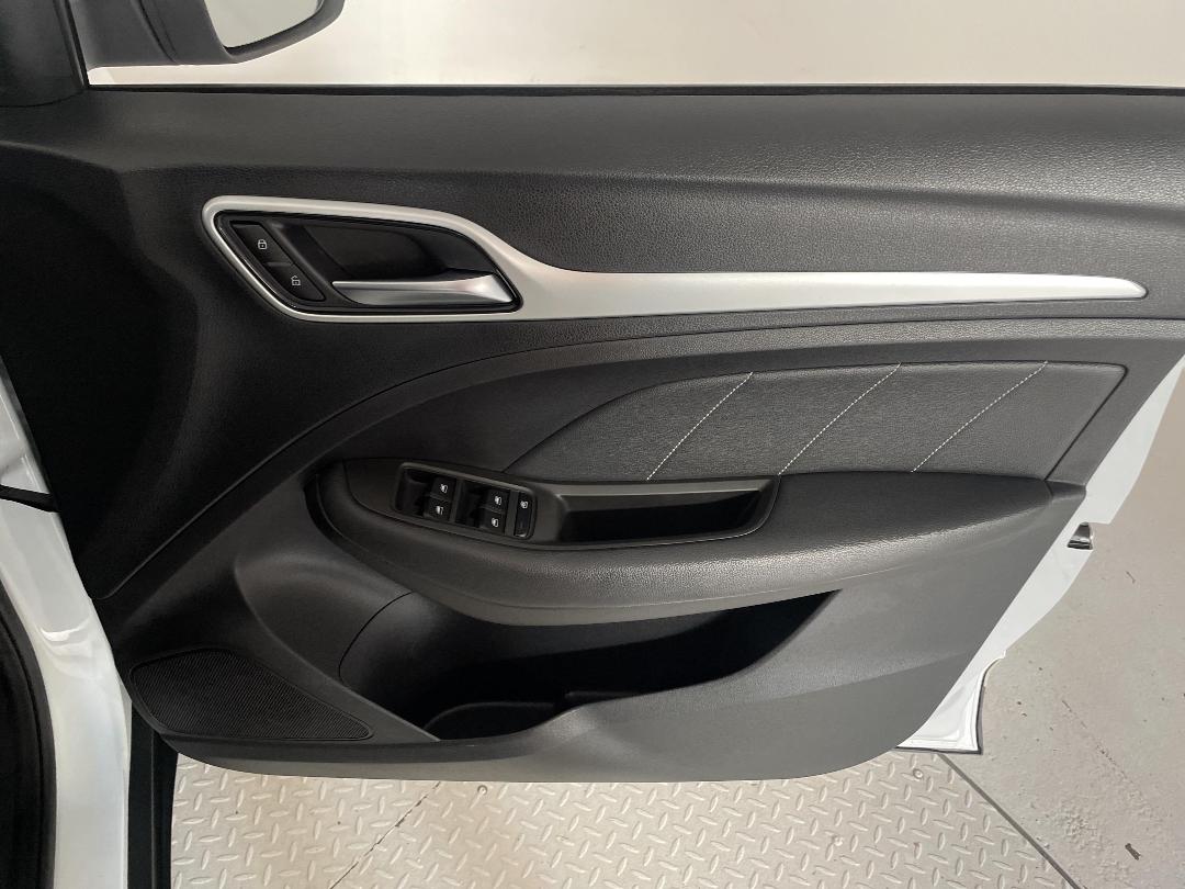 Photo '15' of MG ZS Photo '15' of MG ZS