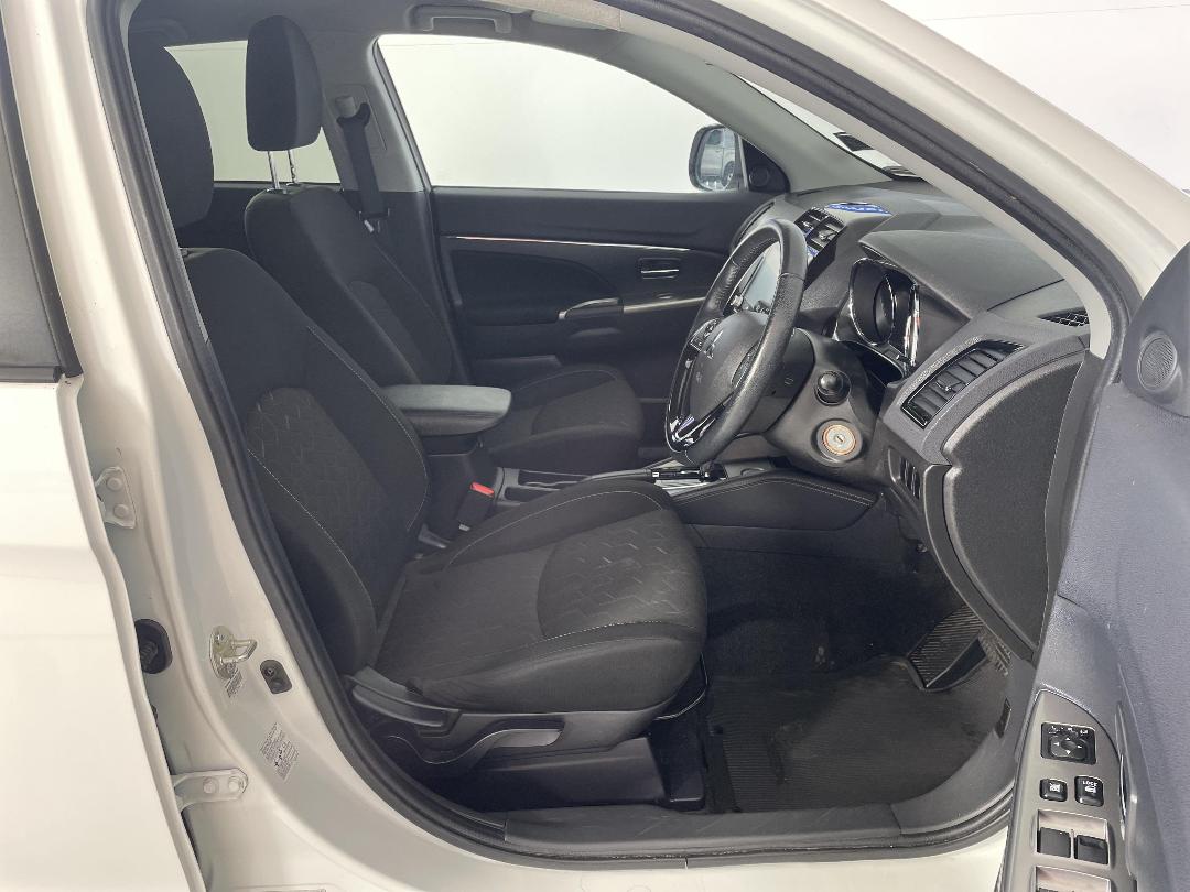 Photo '16' of Mitsubishi ASX