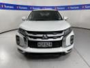 Thumbnail '2' of Mitsubishi ASX