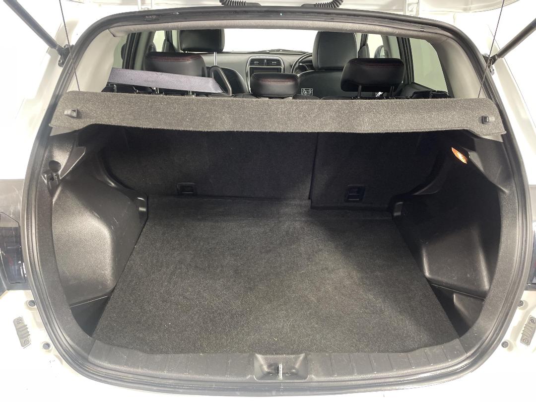 Photo '14' of Mitsubishi ASX