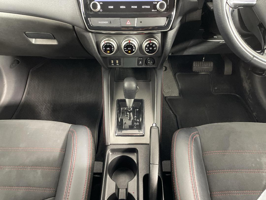 Photo '18' of Mitsubishi ASX Photo '18' of Mitsubishi ASX