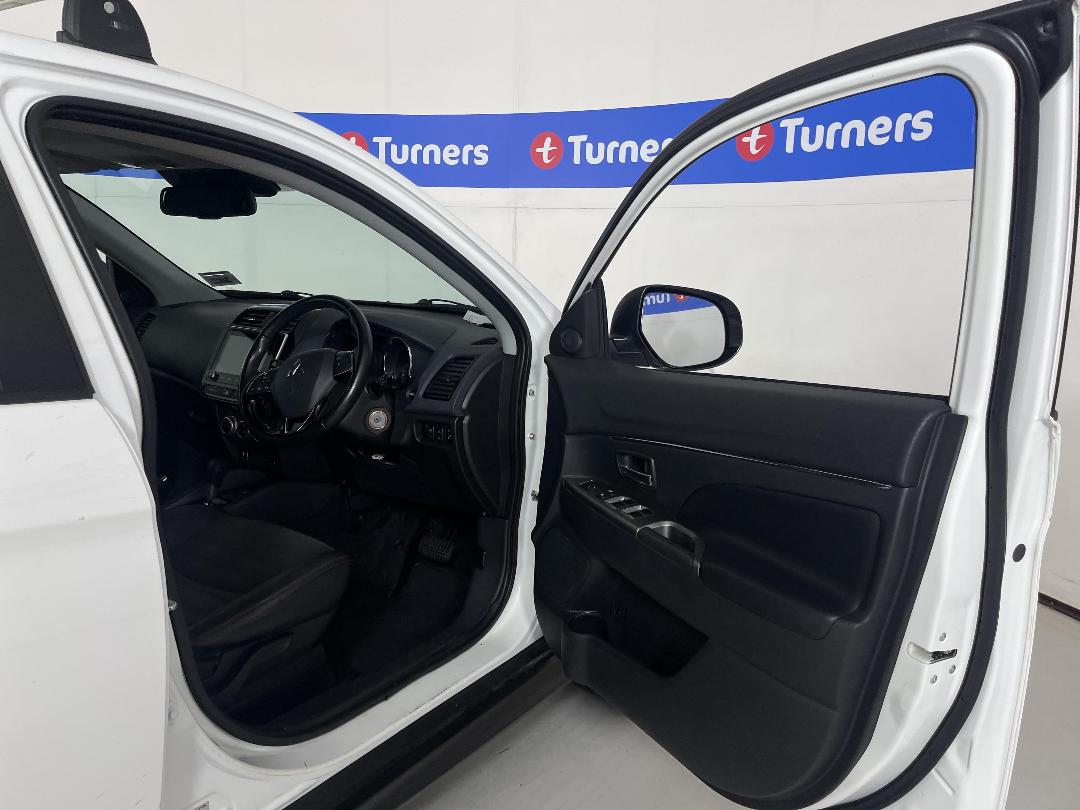 Photo '15' of Mitsubishi ASX Photo '15' of Mitsubishi ASX