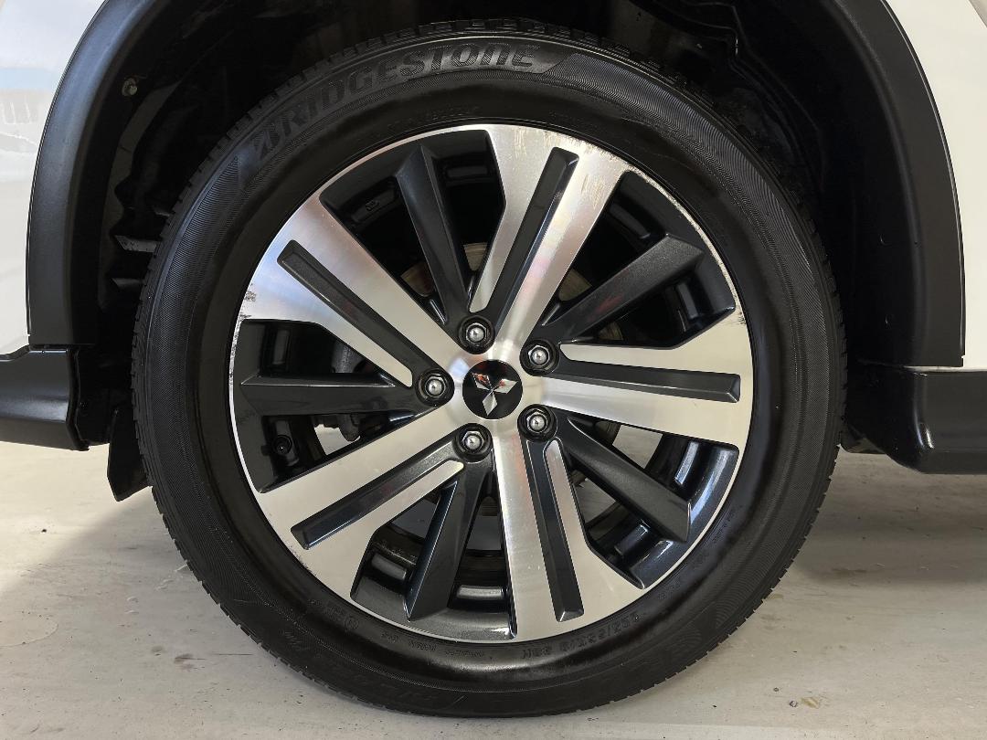 Photo '10' of Mitsubishi ASX