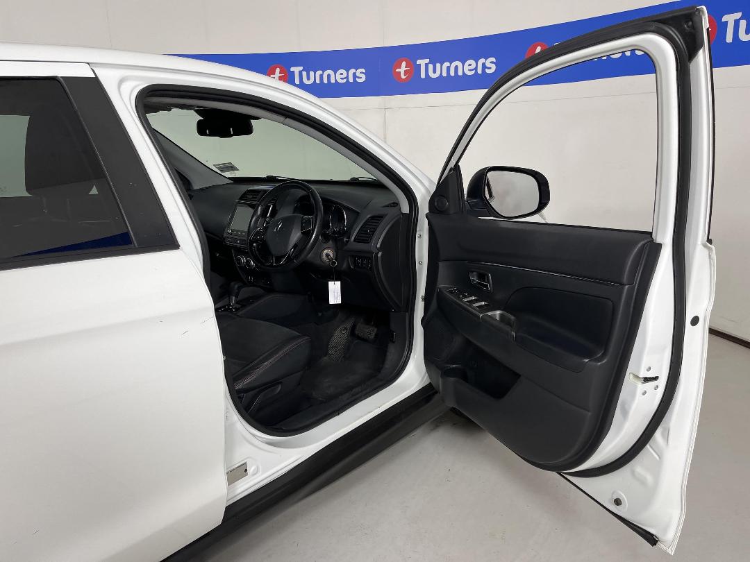 Photo '15' of Mitsubishi ASX