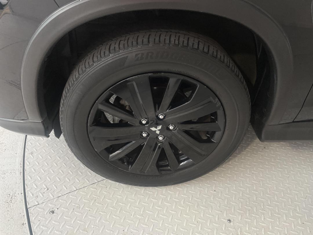 Photo '10' of Mitsubishi ASX