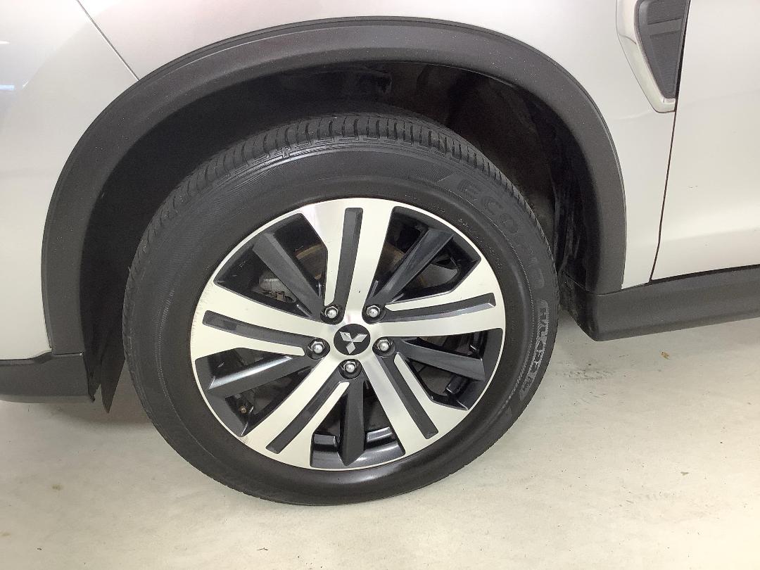 Photo '10' of Mitsubishi ASX