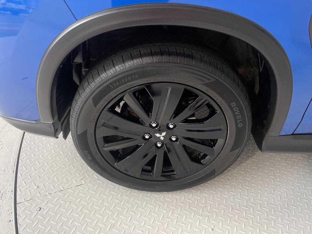 Photo '10' of Mitsubishi ASX