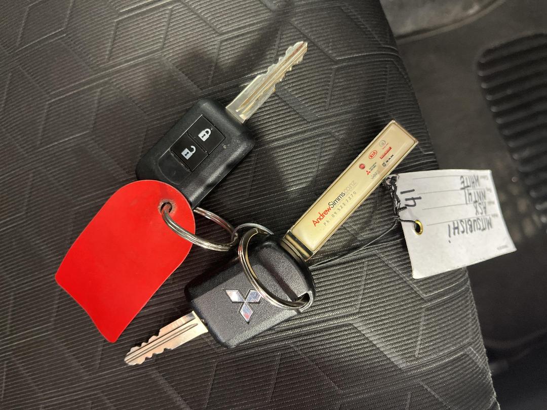 Photo '22' of Mitsubishi ASX