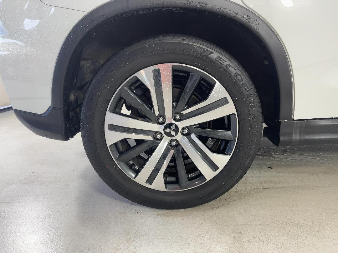 Photo '12' of Mitsubishi ASX