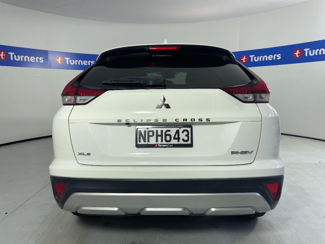 Photo '6' of Mitsubishi Eclipse Cross Photo '6' of Mitsubishi Eclipse Cross