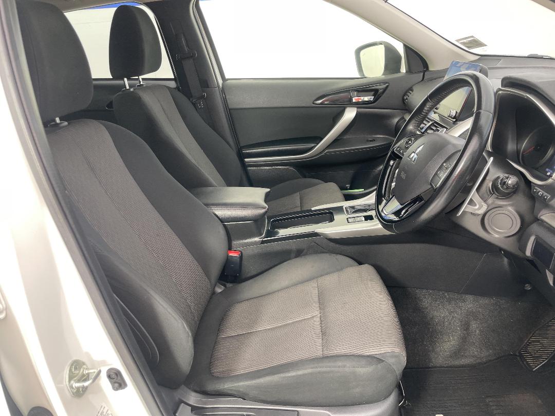 Photo '16' of Mitsubishi Eclipse Cross