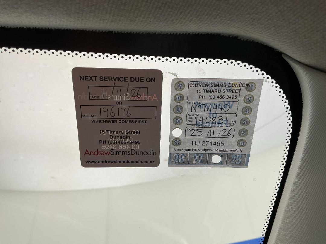 Photo '27' of Mitsubishi Eclipse Cross