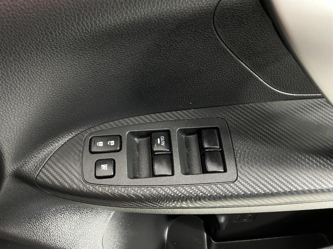 Photo '26' of Mitsubishi Eclipse Cross