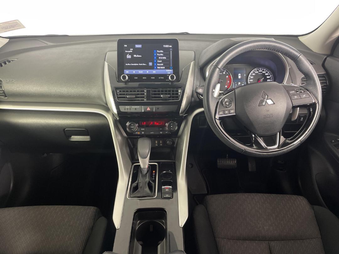 Photo '18' of Mitsubishi Eclipse Cross