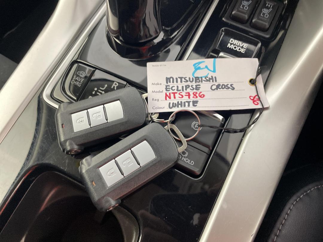 Photo '22' of Mitsubishi Eclipse Cross Photo '22' of Mitsubishi Eclipse Cross