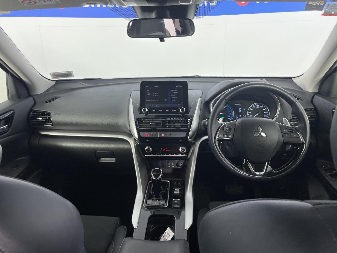 Photo '17' of Mitsubishi Eclipse Cross Photo '17' of Mitsubishi Eclipse Cross