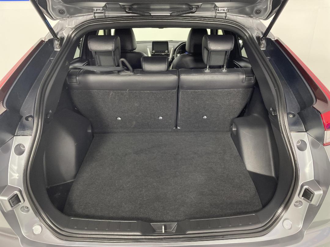 Photo '14' of Mitsubishi Eclipse Cross