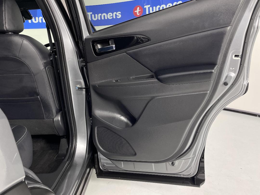 Photo '19' of Mitsubishi Eclipse Cross