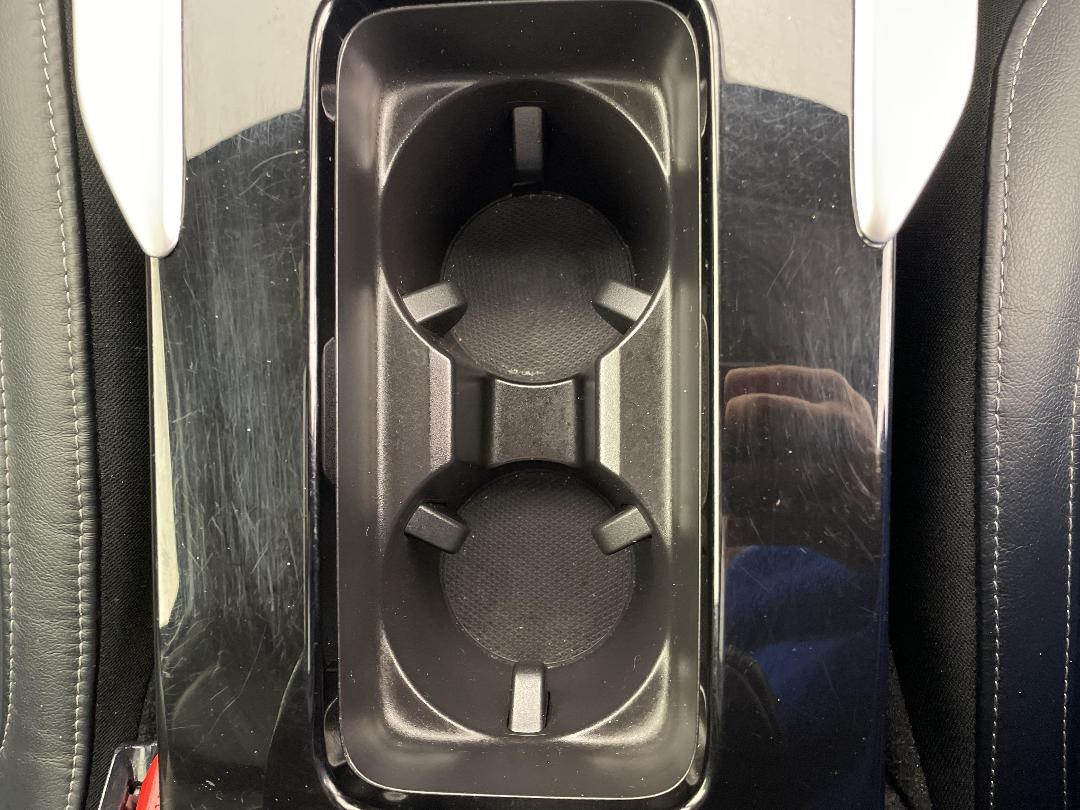 Photo '28' of Mitsubishi Eclipse Cross