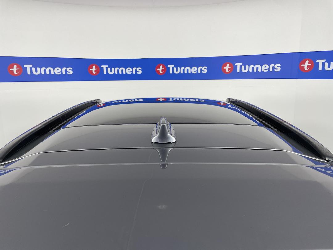 Photo '38' of Mitsubishi Eclipse Cross