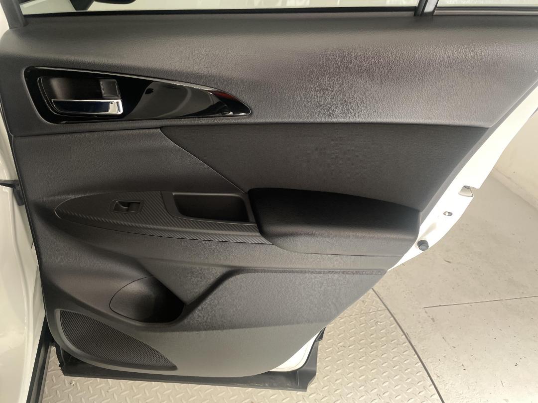 Photo '19' of Mitsubishi Eclipse Cross