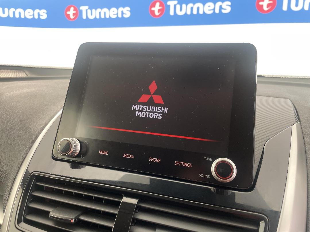 Photo '28' of Mitsubishi Eclipse Cross