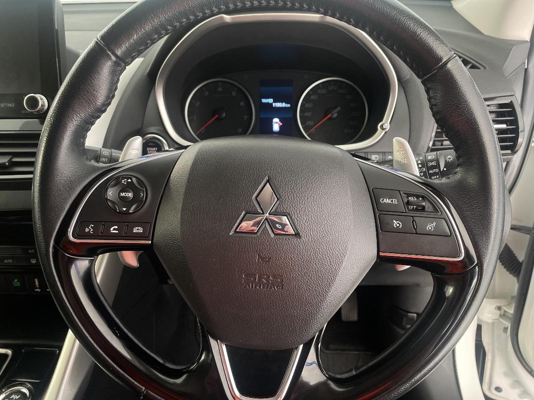 Photo '27' of Mitsubishi Eclipse Cross