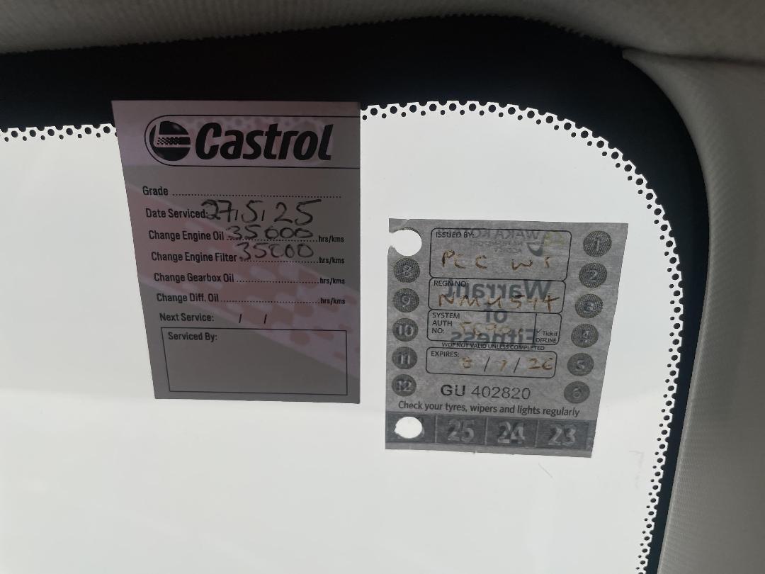 Photo '33' of Mitsubishi Eclipse Cross