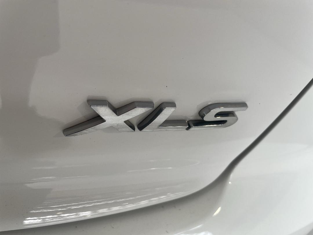 Photo '35' of Mitsubishi Eclipse Cross