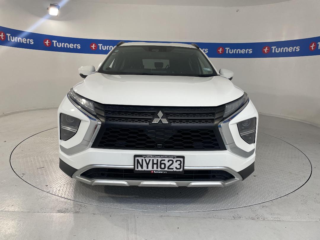 Photo '2' of Mitsubishi Eclipse Cross Photo '2' of Mitsubishi Eclipse Cross