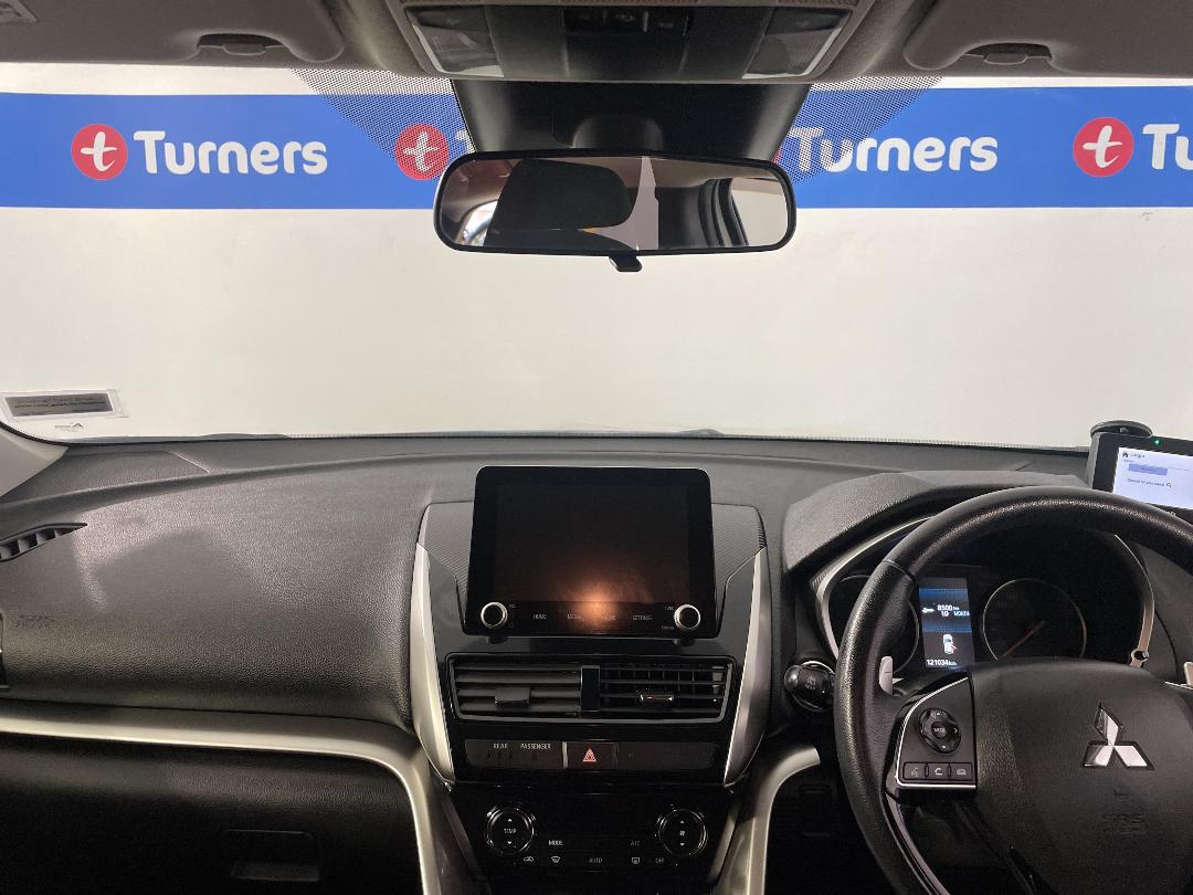 Photo '17' of Mitsubishi Eclipse Cross Photo '17' of Mitsubishi Eclipse Cross