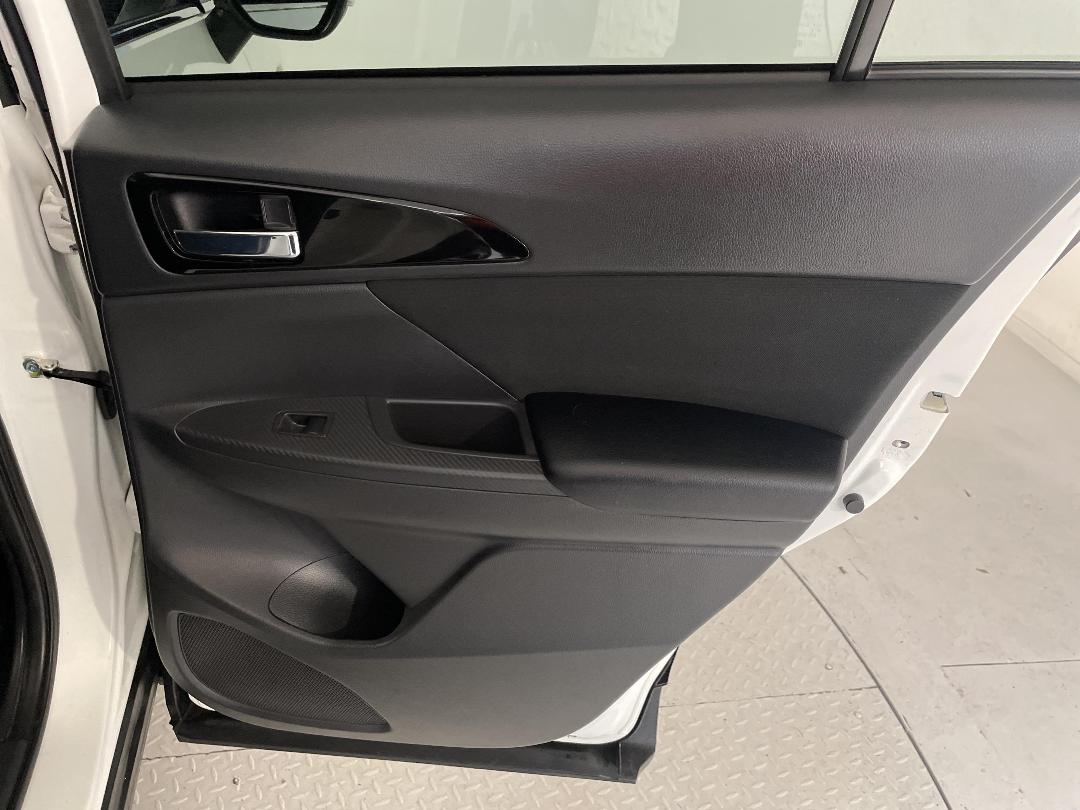 Photo '19' of Mitsubishi Eclipse Cross Photo '19' of Mitsubishi Eclipse Cross