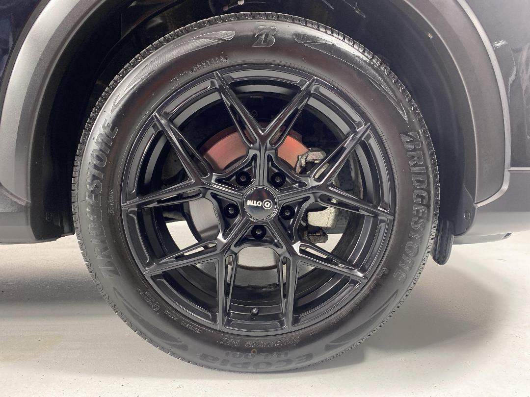 Photo '9' of Mitsubishi Eclipse Cross